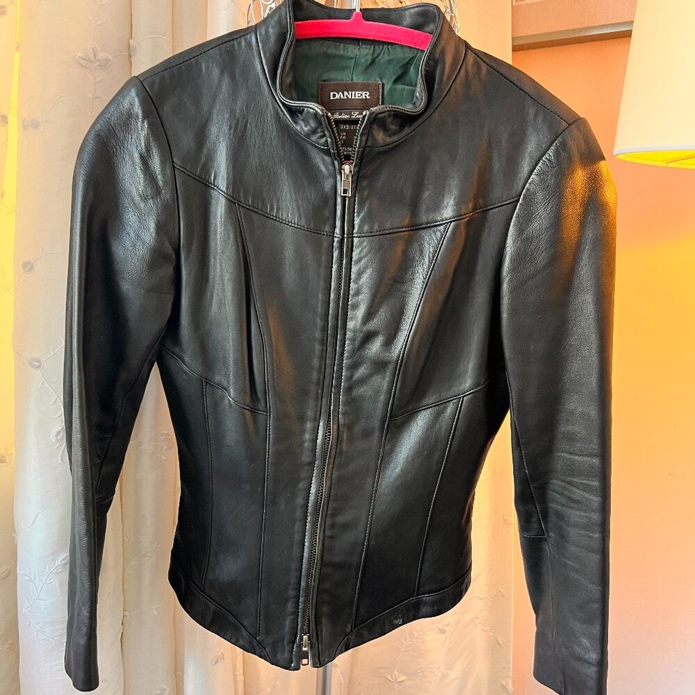 DANIER Leather Jacket in Black
